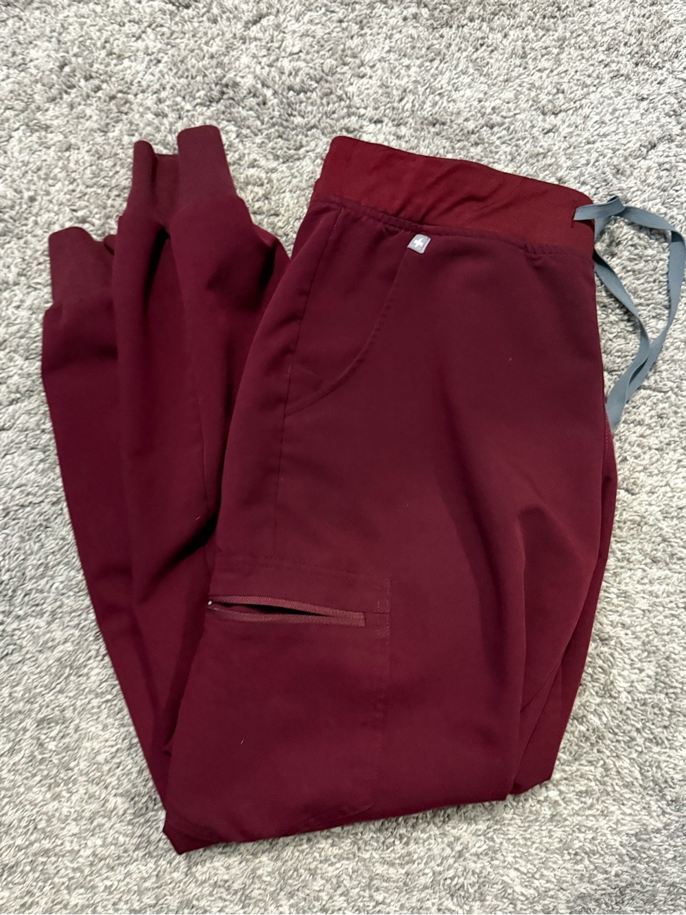 Figs Women's Burgundy Jogger Sweatpants